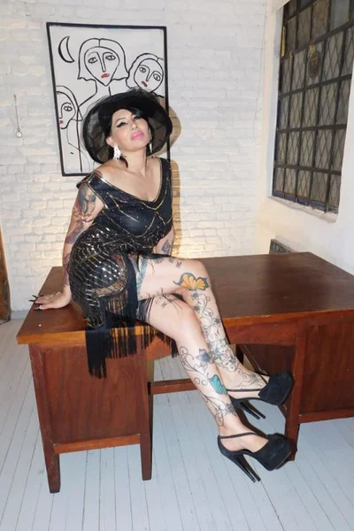 Dra. Perla Lopez (40 años) — Belgrano, Argentina - 91