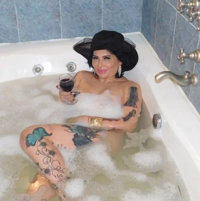 Dra. Perla Lopez (40 años) — Belgrano, Argentina - 106
