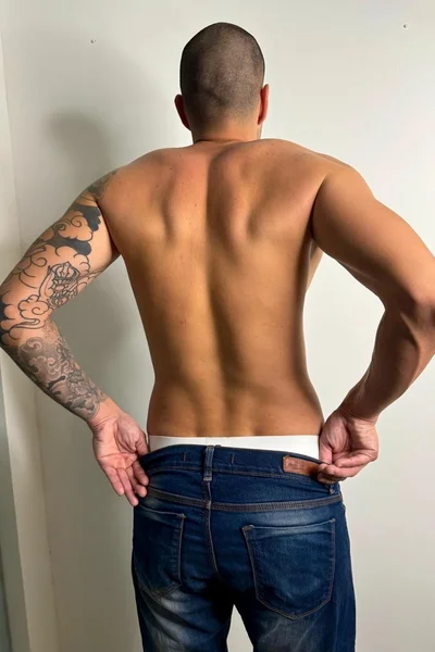 Santiago (32 years) — Colegiales, Argentina - 3