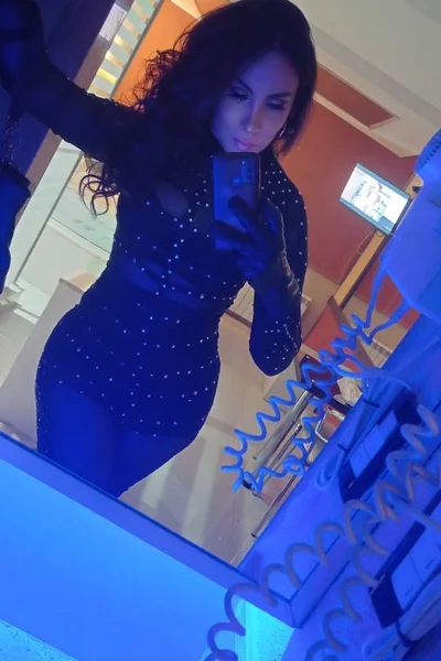Zahira Narela (29 years) — Microcentro, Argentina - 60