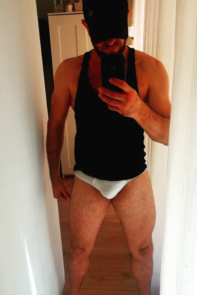 Dan (39 years) — Madrid