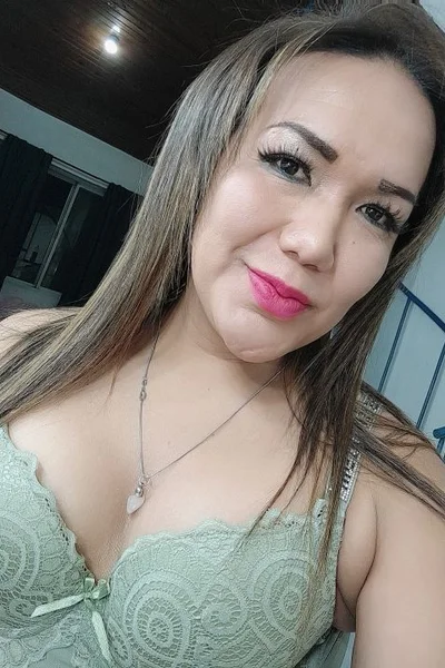 Mayte (27 anos) — Tandil, Argentina - 26