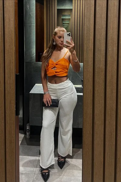 Emeli (23 años) — Rawson, Argentina - 22