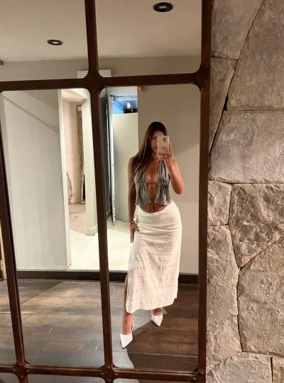 Emeli (23 años) — Rawson, Argentina - 27