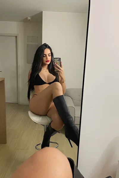 Niky Sun (22 años) — Centro, Uruguay - 23