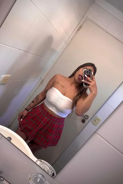 Zoe (22 years) — Montserrat, Argentina - 41