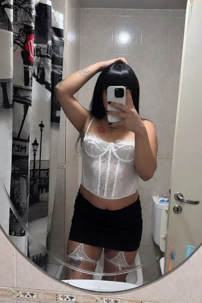 Luciana M (27 años) — Villa María, Argentina - 1