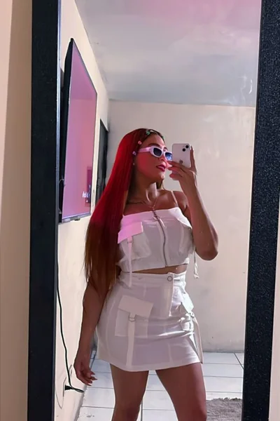 Amelia Velvet (24 anos) — Capital, Argentina - 127