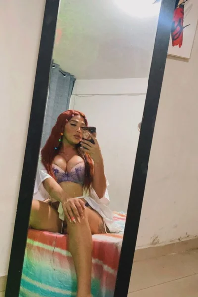 Amelia Velvet (24 anos) — Capital, Argentina - 54