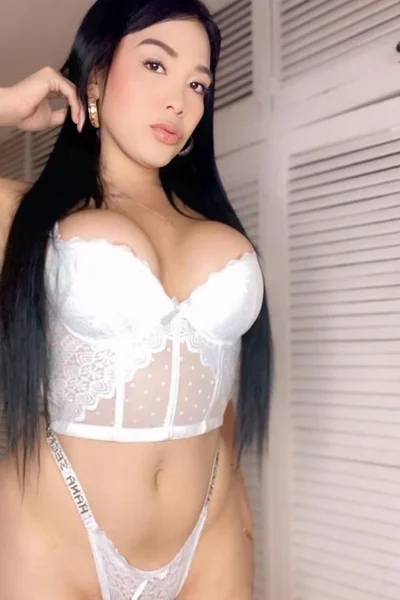 Amelia Velvet (24 anos) — Capital, Argentina - 97