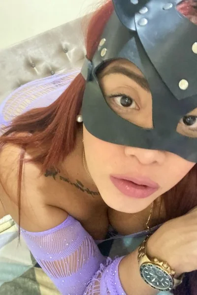 Amelia Velvet (24 anos) — Capital, Argentina - 143