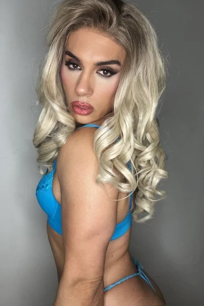 Shaina (30 años) — Tribunales, Argentina - 96