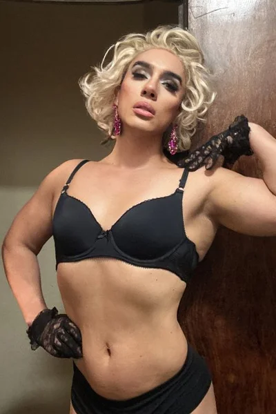 Shaina (30 años) — Tribunales, Argentina - 349