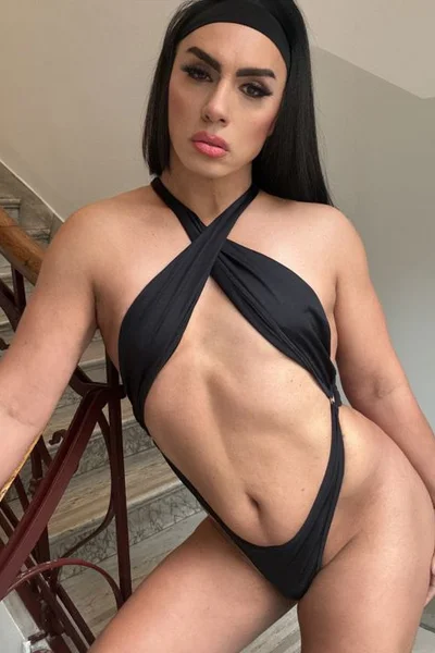 Shaina (30 años) — Tribunales, Argentina - 419