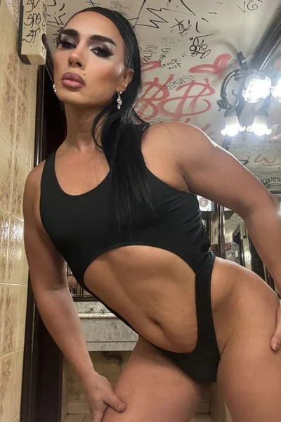 Shaina (30 años) — Tribunales, Argentina - 294