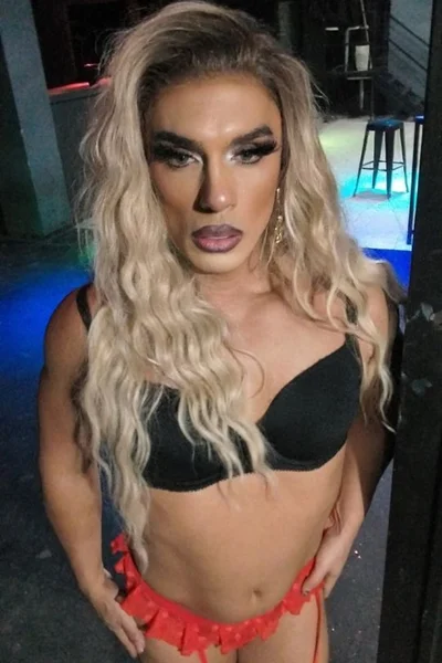 Shaina (30 años) — Tribunales, Argentina - 13