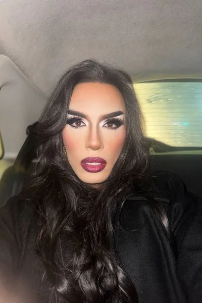 Shaina (30 años) — Tribunales, Argentina - 301