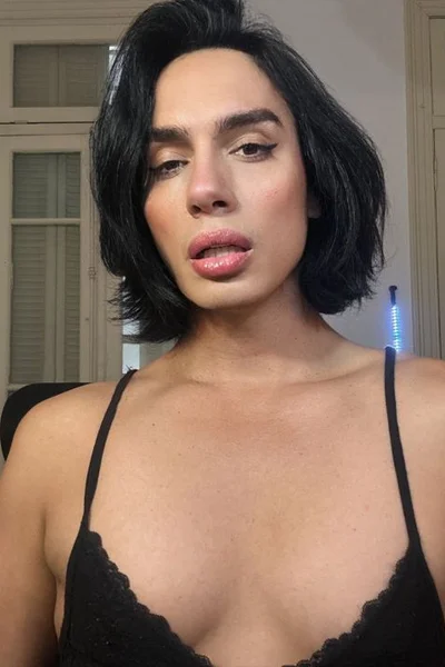 Shaina (30 años) — Tribunales, Argentina - 376