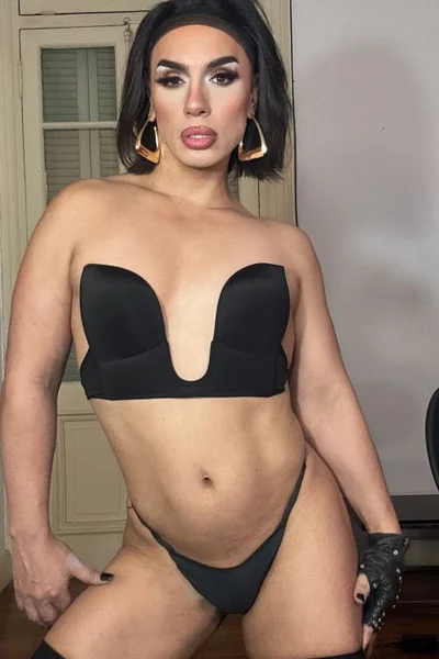 Shaina (30 años) — Tribunales, Argentina - 433