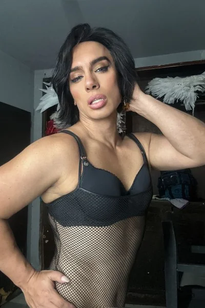Shaina (30 años) — Tribunales, Argentina - 411