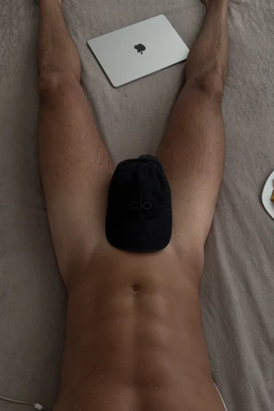 Héctor (26 años) — Madrid, España - 4