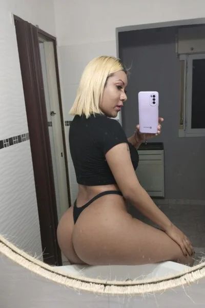 Vanessa Angelique (28 anos) — Escalante, Argentina - 30