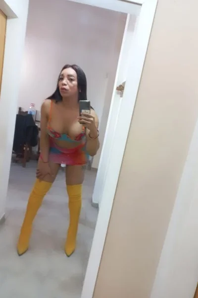 Diosa Sharlott (29 años) — Capital, Argentina - 173