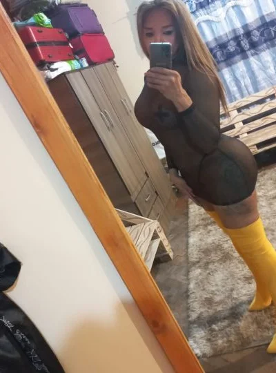 Diosa Sharlott (29 años) — Capital, Argentina - 258