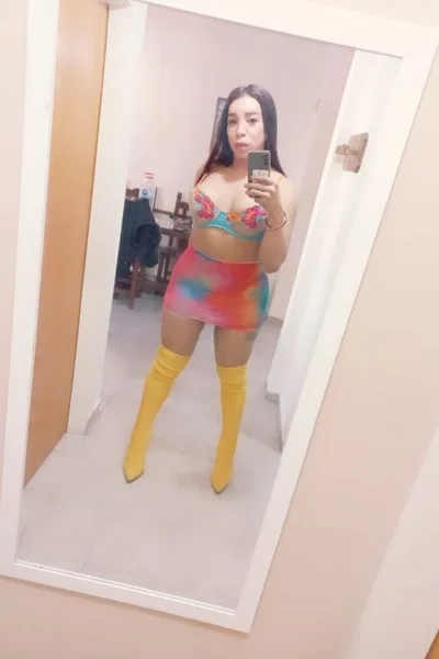 Diosa Sharlott (29 años) — Capital, Argentina - 172