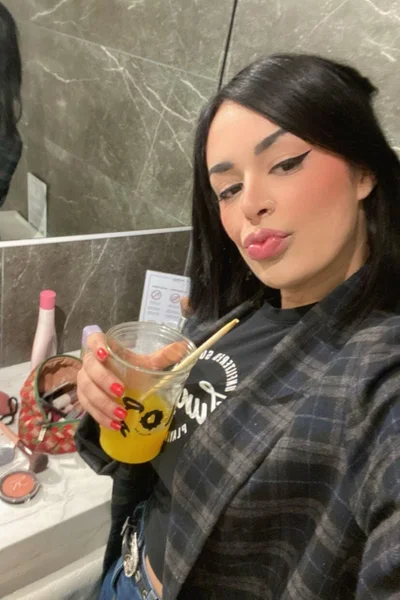 Antonella (30 años) — Montevideo / Punta Carretas