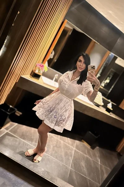 Celeste (30 años) — Mexicali, México - 126