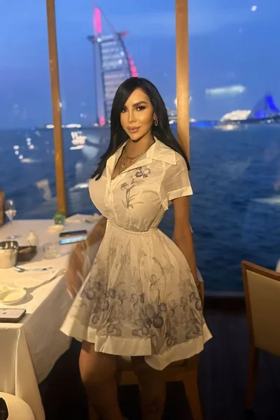 Celeste (30 años) — Mexicali, México - 120