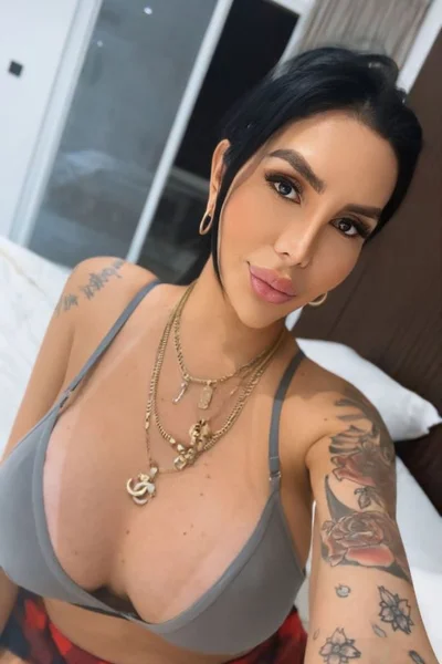 Celeste (30 años) — Mexicali, México - 117