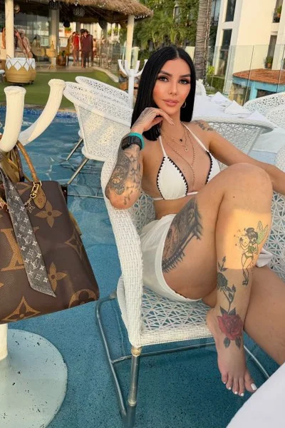 Celeste (30 años) — Mexicali, México - 7