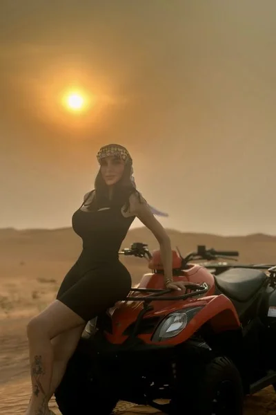 Celeste (30 años) — Mexicali, México - 148
