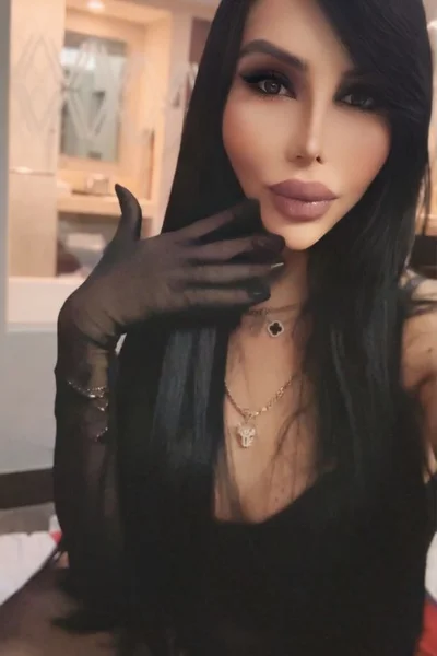 Celeste (30 años) — Mexicali, México - 93