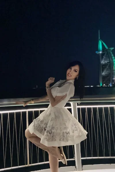 Celeste (30 años) — Mexicali, México - 125
