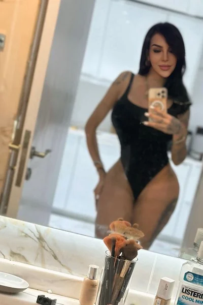 Celeste (30 años) — Mexicali, México - 146