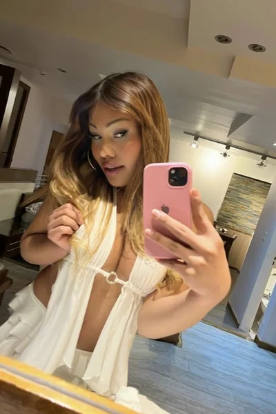 Ambar V (19 años) — Balvanera