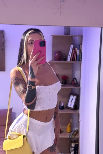 Nacha Rivero (41 anos) — Palermo, Argentina - 93