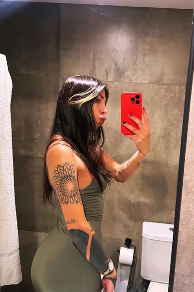 Nacha Rivero (41 anos) — Palermo, Argentina - 31