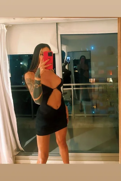 Nacha Rivero (41 anos) — Palermo, Argentina - 69