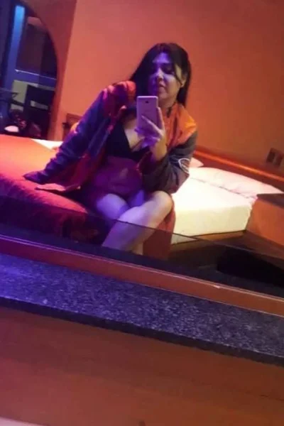 Ayelen (26 years) — Esteban Echeverría, Argentina - 4