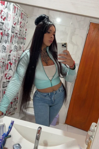 Jhesica Fit (28 anos) — Rosario, Argentina - 1