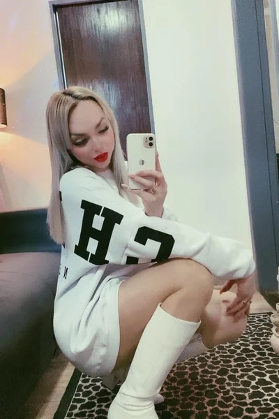 Lulu Fernandez (26 years) — General San Martín, Argentina - 27