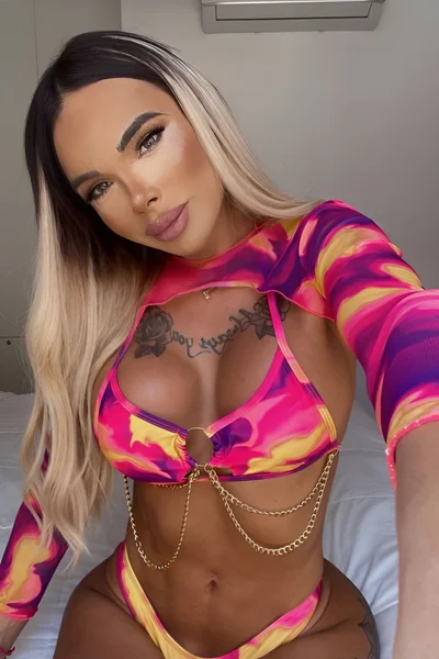Florencia Kardashian (30 años) — Palermo, Argentina - 485