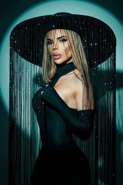 Florencia Kardashian (30 anos) — Palermo, Argentina - 328