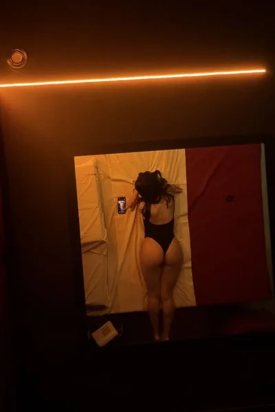 Agustina (23 anos) — Mar del Plata, Argentina - 1