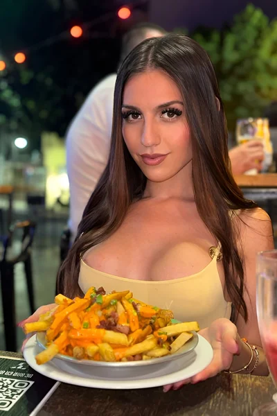 Salma (29 years) — Las Condes, Chile - 147