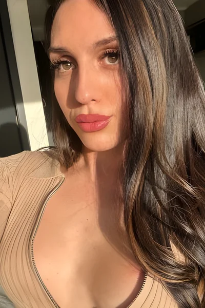 Salma (29 years) — Las Condes, Chile - 40